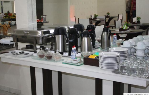 فندق Express   Leva E Busca No Aeroporto Grátis 24 Horas