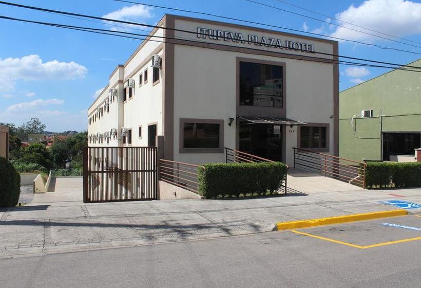 ホテル Itupeva Plaza
