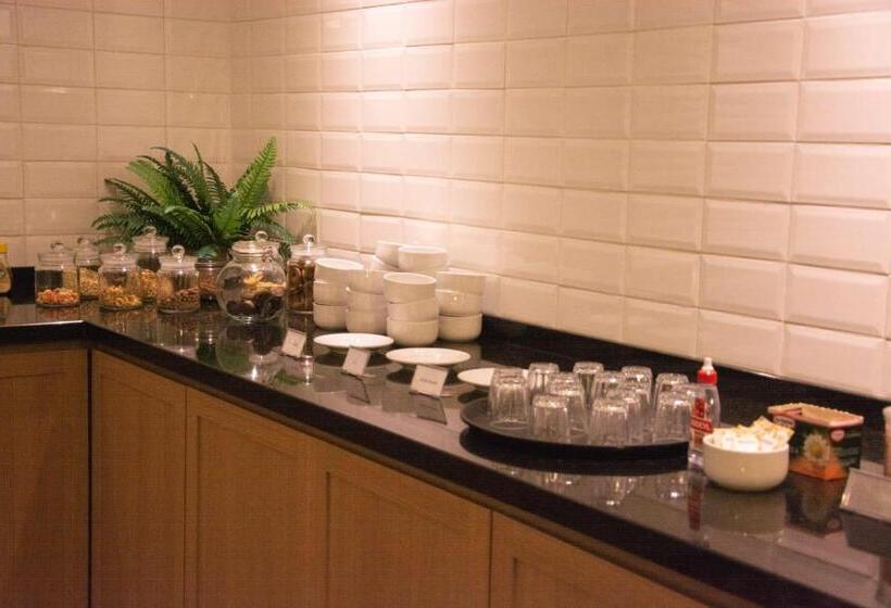 ホテル Nhtel Acomodações