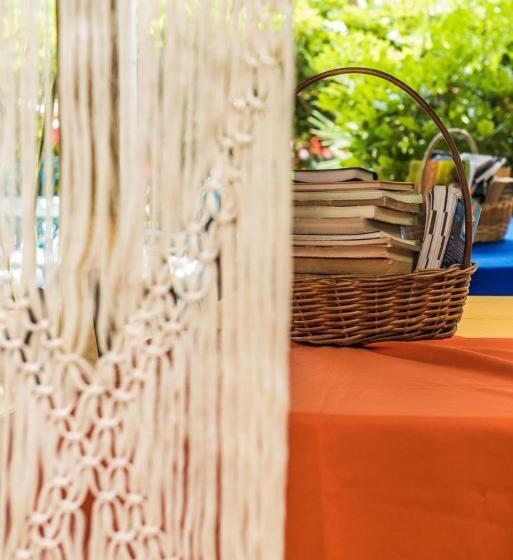 הוסטל Pousada Liras Da Poesia