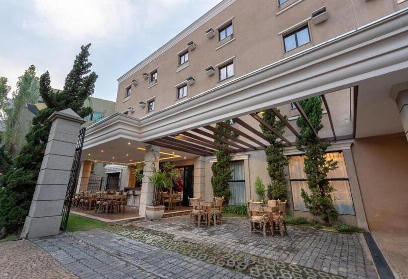 Class Hotel Passos