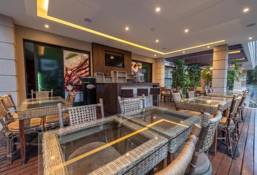 Class Hotel Passos