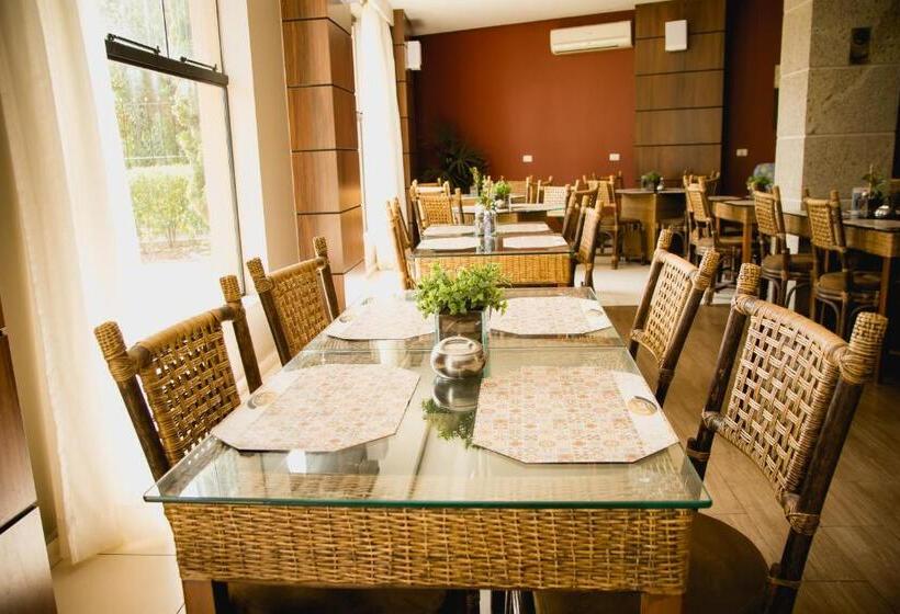 Class Hotel Passos