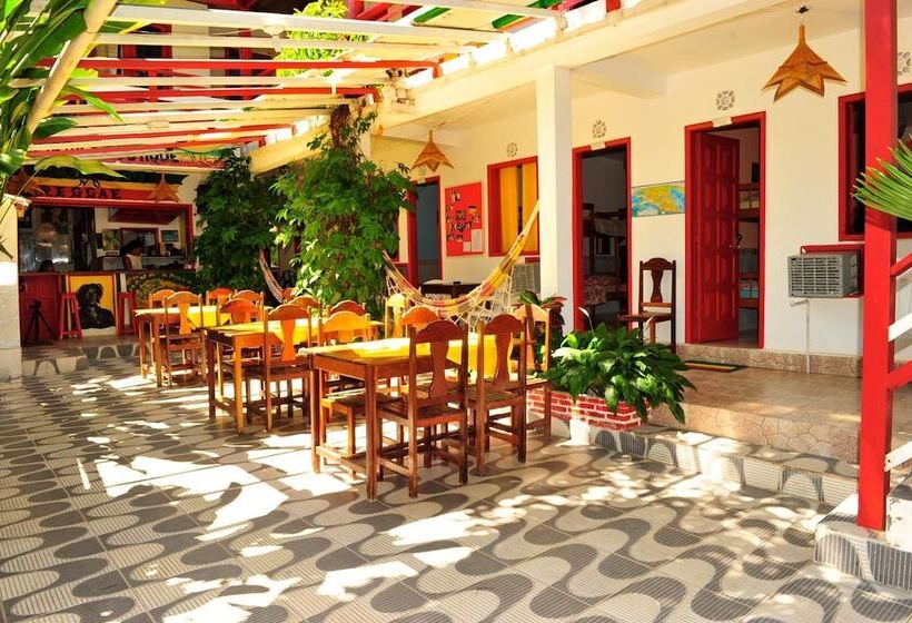 Pousada Escorregue No Reggae   Hostel