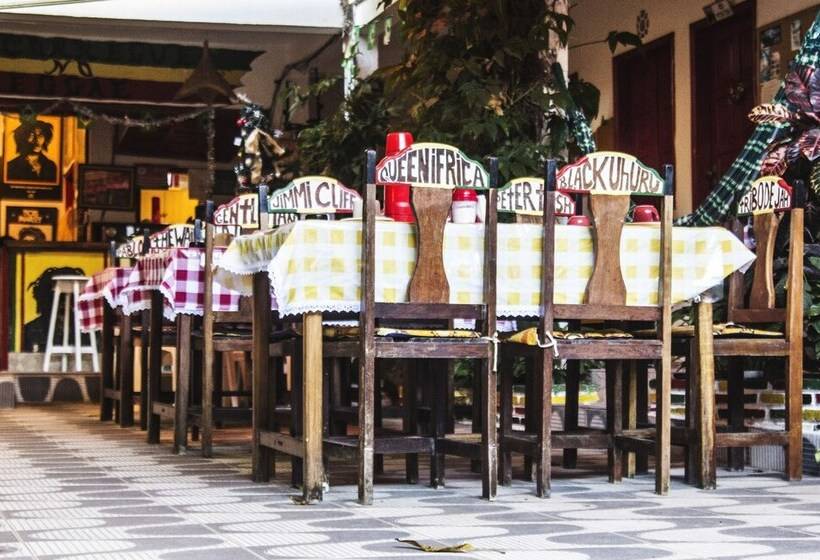 Pousada Escorregue No Reggae   Hostel