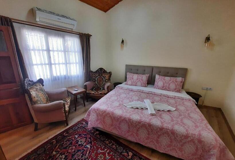 تختخواب و صبحانه Ali Baba's House