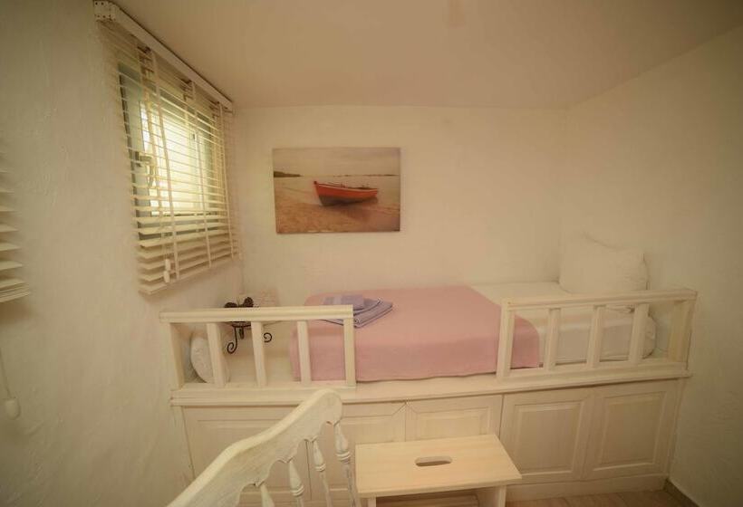 تختخواب و صبحانه Aspasia House
