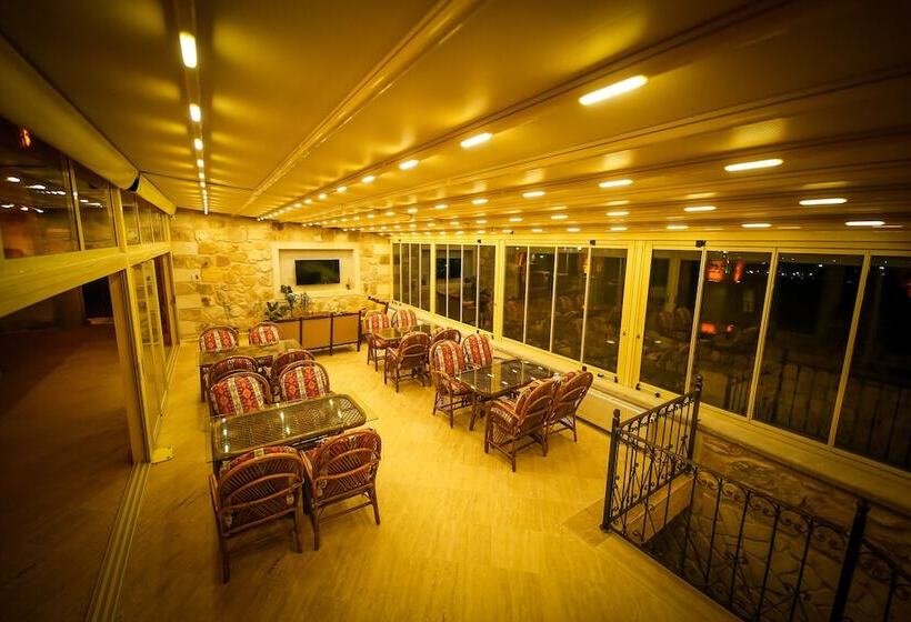 تختخواب و صبحانه Hikmet's House