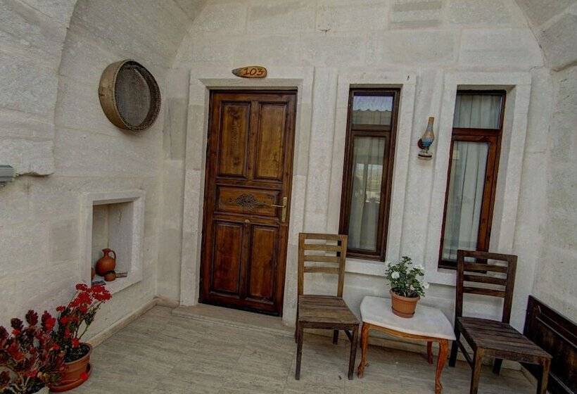 تختخواب و صبحانه Hikmet's House