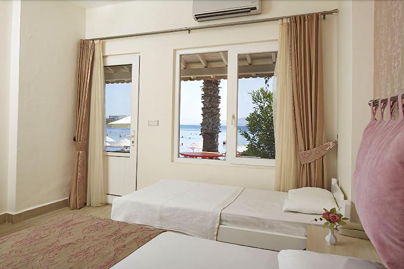 فندق Meteor Beach