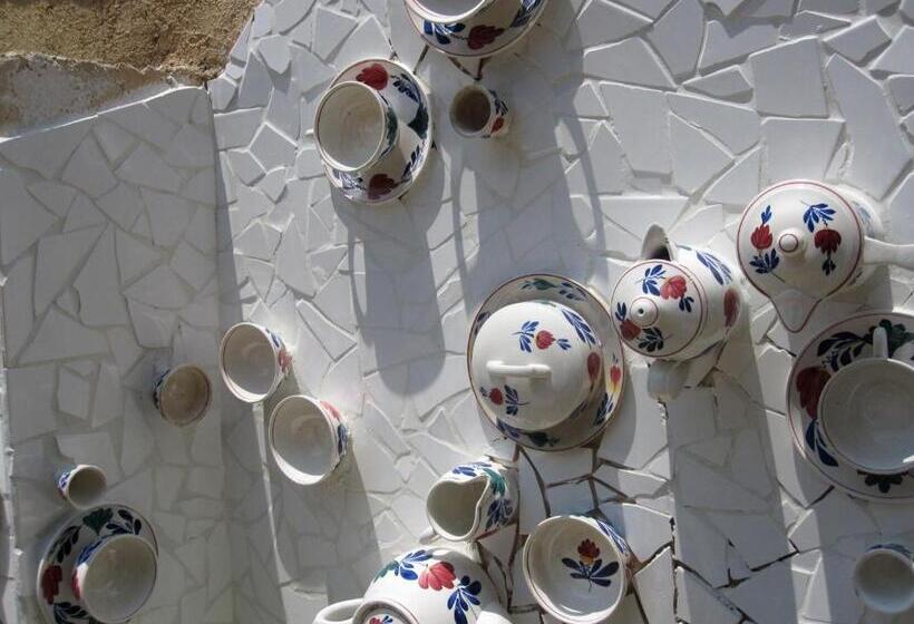 هتل Villa Tulipan