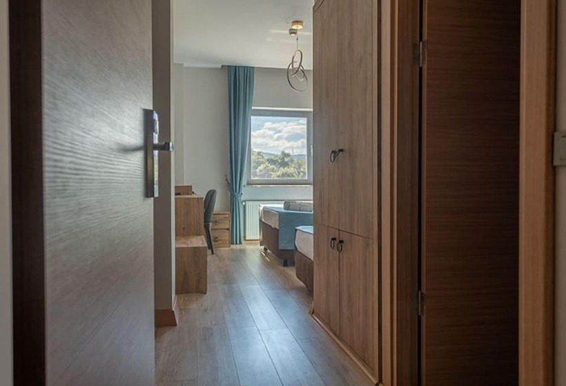 Yeni Truva Otel