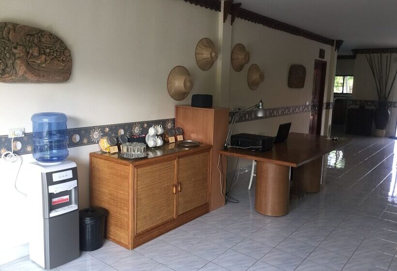 مبيت وإفطار Lyndale Lodge