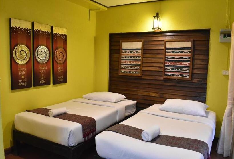 هتل Baanfai Guesthouse Chiangkhong