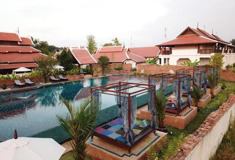 هتل Sriwilai Sukhothai