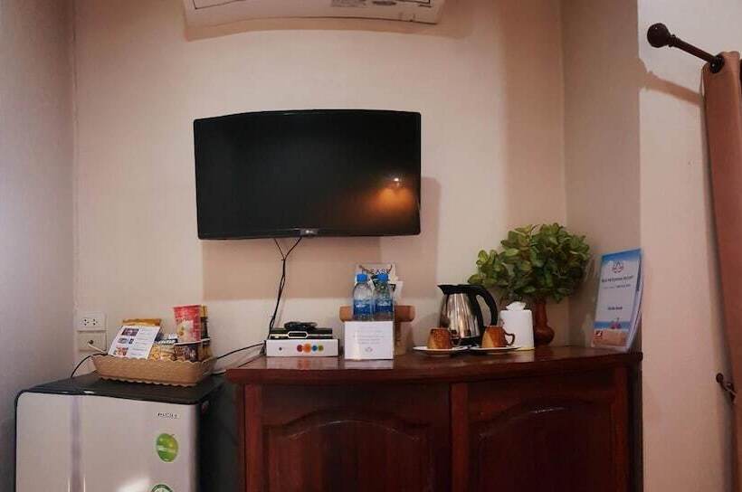 تختخواب و صبحانه Bua Patumma Resort
