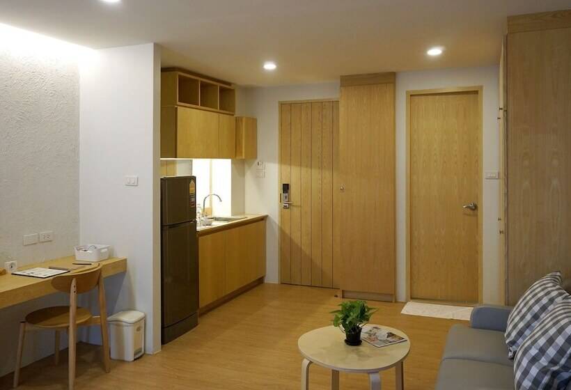 Benri Sriracha Residence