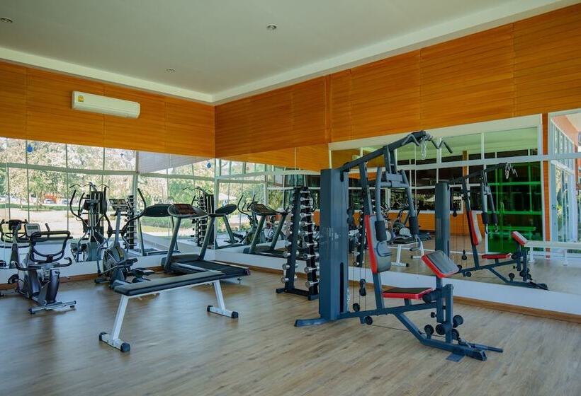 בית מלון כפרי Baan Suan Khun Ta And Golf Resort