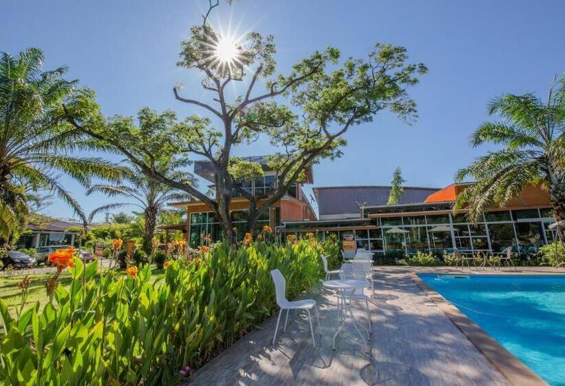בית מלון כפרי Baan Suan Khun Ta And Golf Resort
