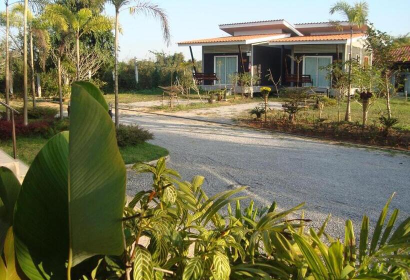 هتل Chiang Rai Khuakrae Resort