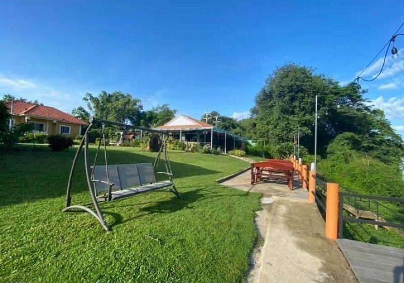هتل Khong Chiam Orchid Riverside Resort