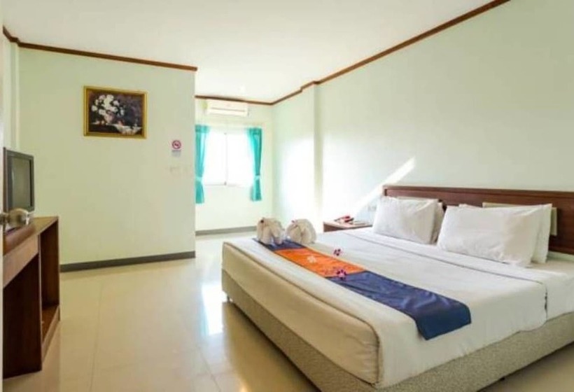 Kyp Khunyuw Place Hotel โรงแรมเควายพี ขุนยูวเพลส ฝาง