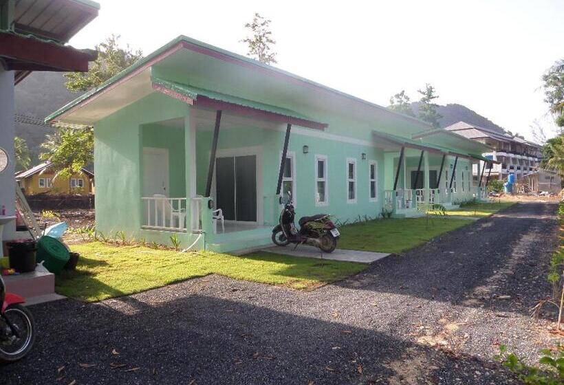 ホテル Lanta Triple Novel