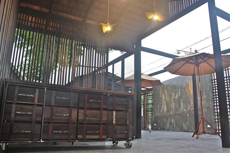 فندق Niwas Ayutthaya