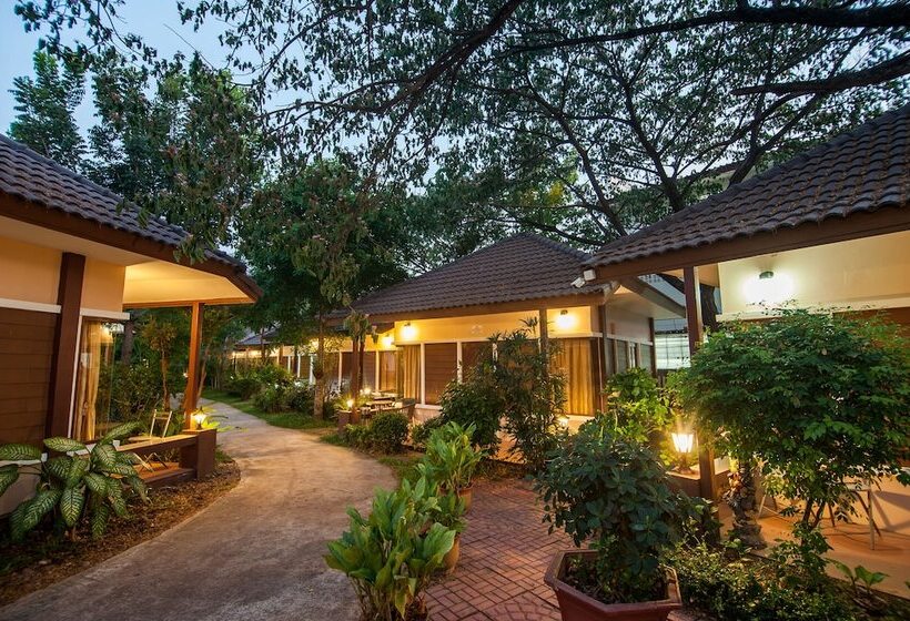 בית מלון כפרי Nongkhai Tavilla Resort And Convention Center