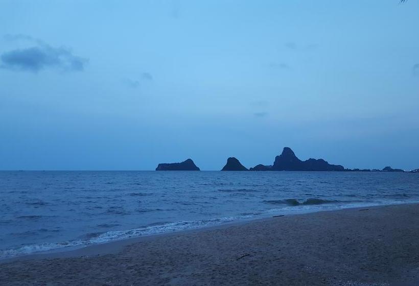هتل Prachuap Garden View Resort