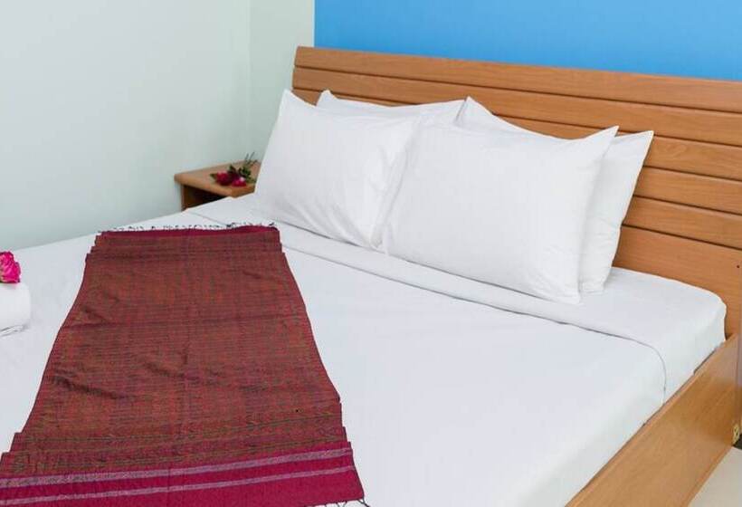 ホテル The Garden Place Bangkok