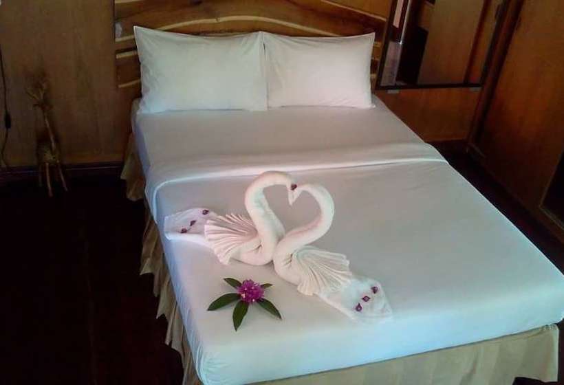 Netlada Resort