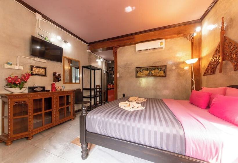 بنسيون Kanecha's Home Lampang
