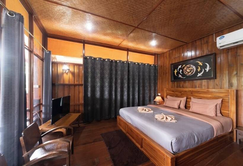 بنسيون Kanecha's Home Lampang