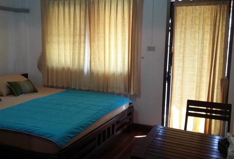 Safehouse Hostel