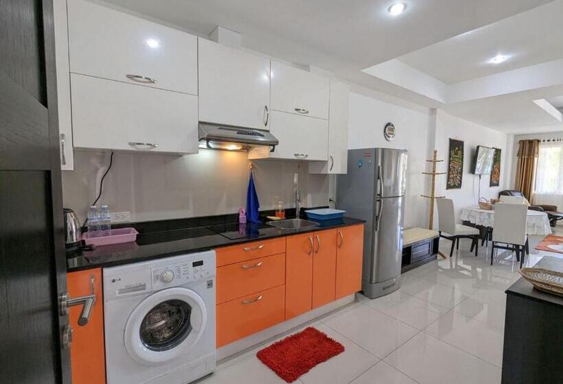 Siam Royal View Resort Apartments