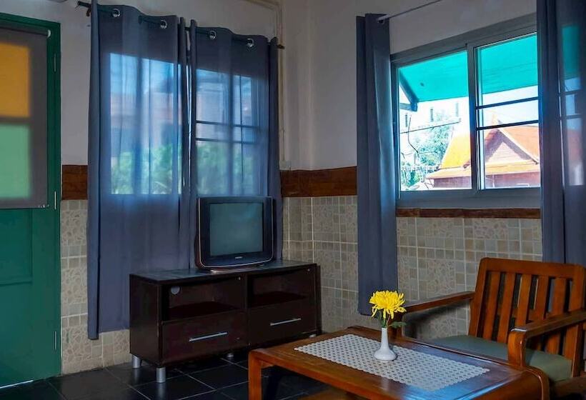 تختخواب و صبحانه Sabina Guesthouse Kamala