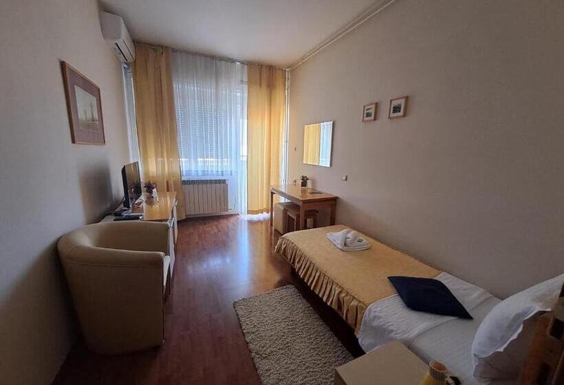 Garni Hotel Belvedere Lux