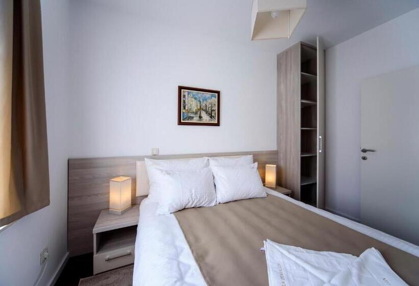 هتل Villa Otava Lux Spa