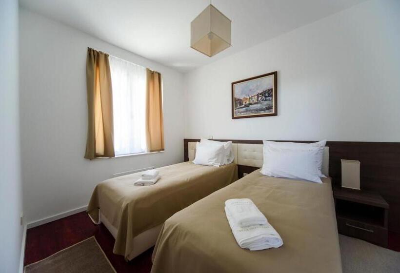 هتل Villa Otava Lux Spa