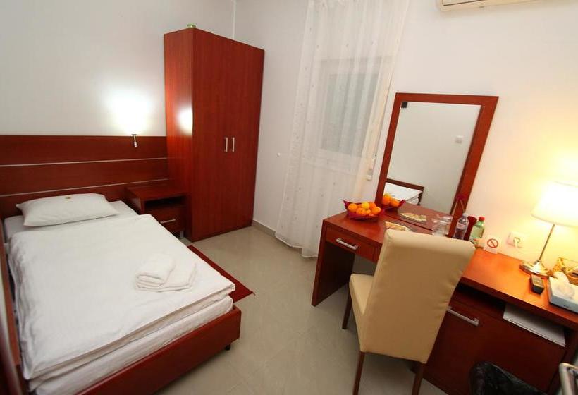 اقامتگاه Guesthouse Villa Inn