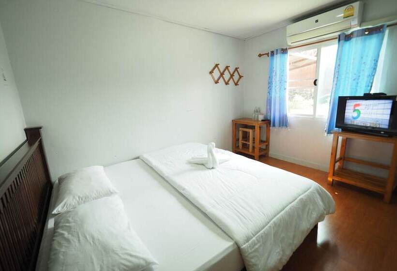 منتجع Chuan Chom Guesthouse
