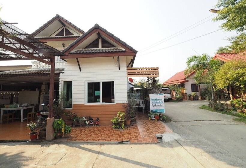 منتجع Chuan Chom Guesthouse