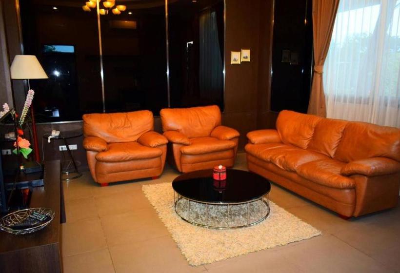 استراحتگاه Sasima Moonlight Villa