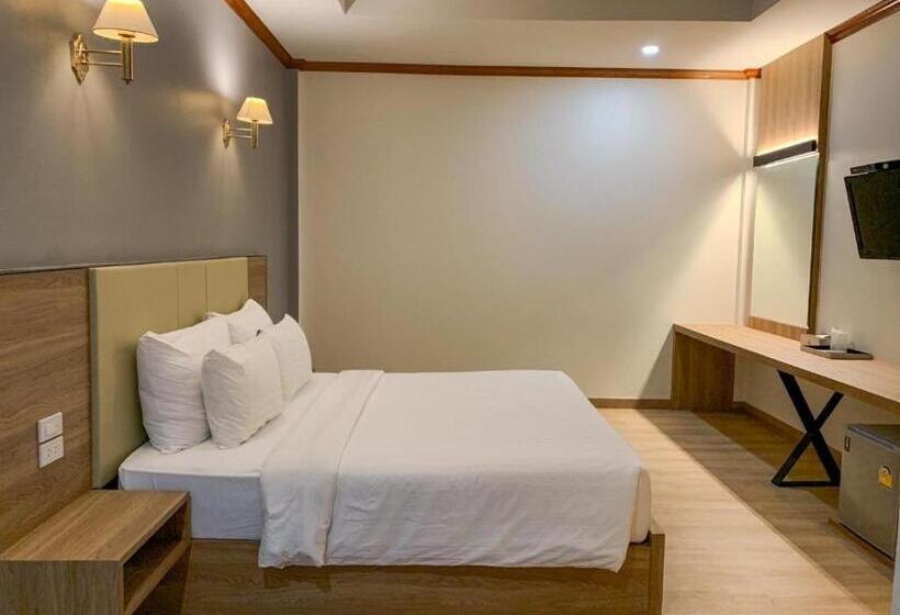Siam River Resort