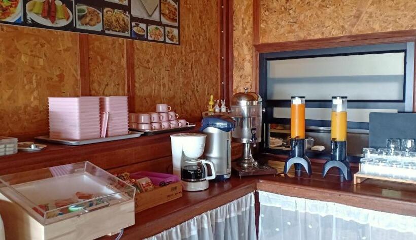 Suntisook Resort