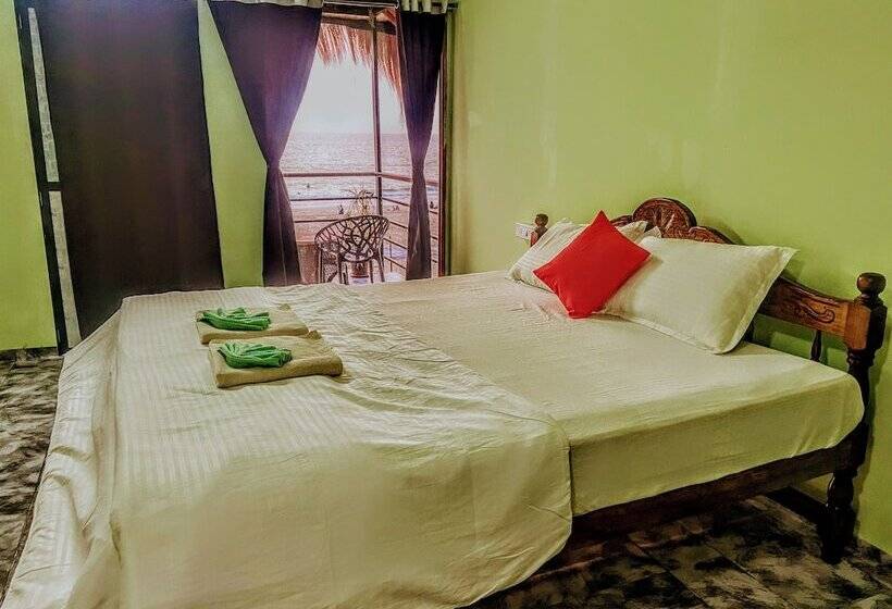 فندق A3 Beach Resort