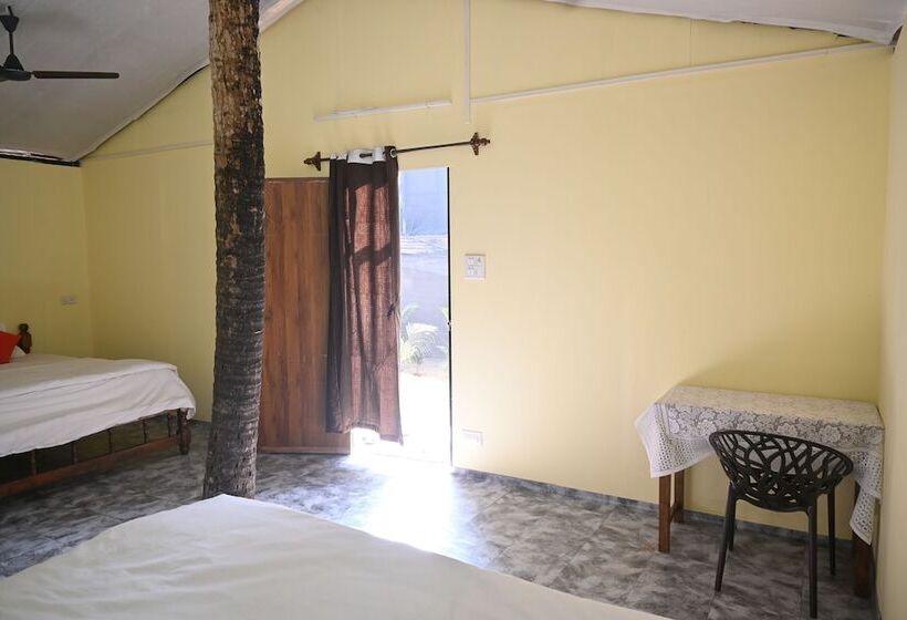فندق A3 Beach Resort