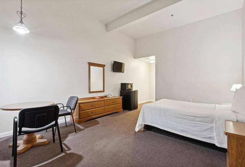 مُتل Edison Motor Lodge