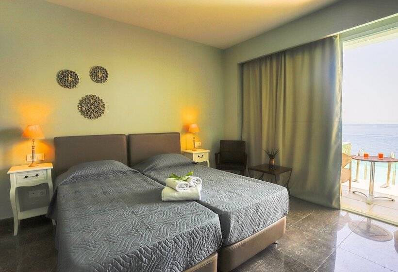 ペンション Room In Guest Room   Homric Boutique